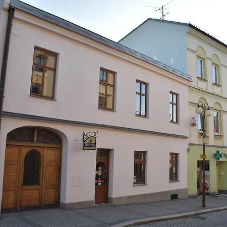 Lovecký Na Náměstí Ve Frenštátě Pod Radhoštěm
