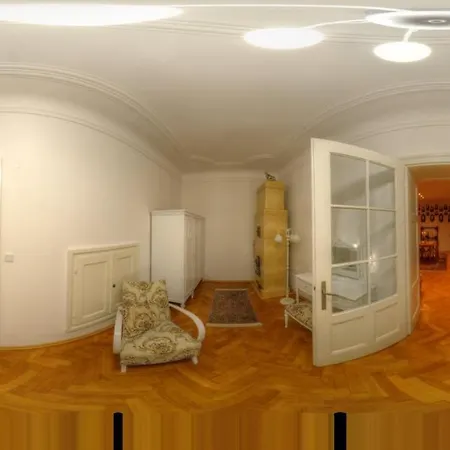 Lovecky Na Namesti Ve Frenstate Pod Radhostem Privatunterkunft Frenštát pod Radhoštěm